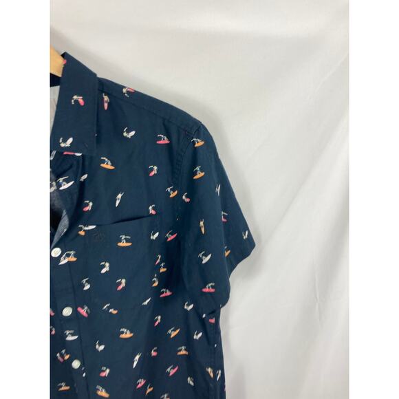 Penguin Mens Button Up Surfer Graphic Shirt Size Medium - Picture 2 of 5